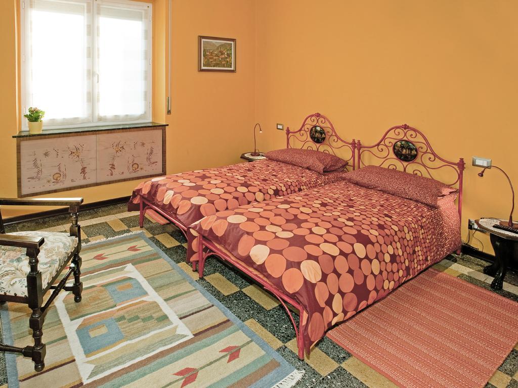 Grignasco Le Coccinelle B&B الغرفة الصورة